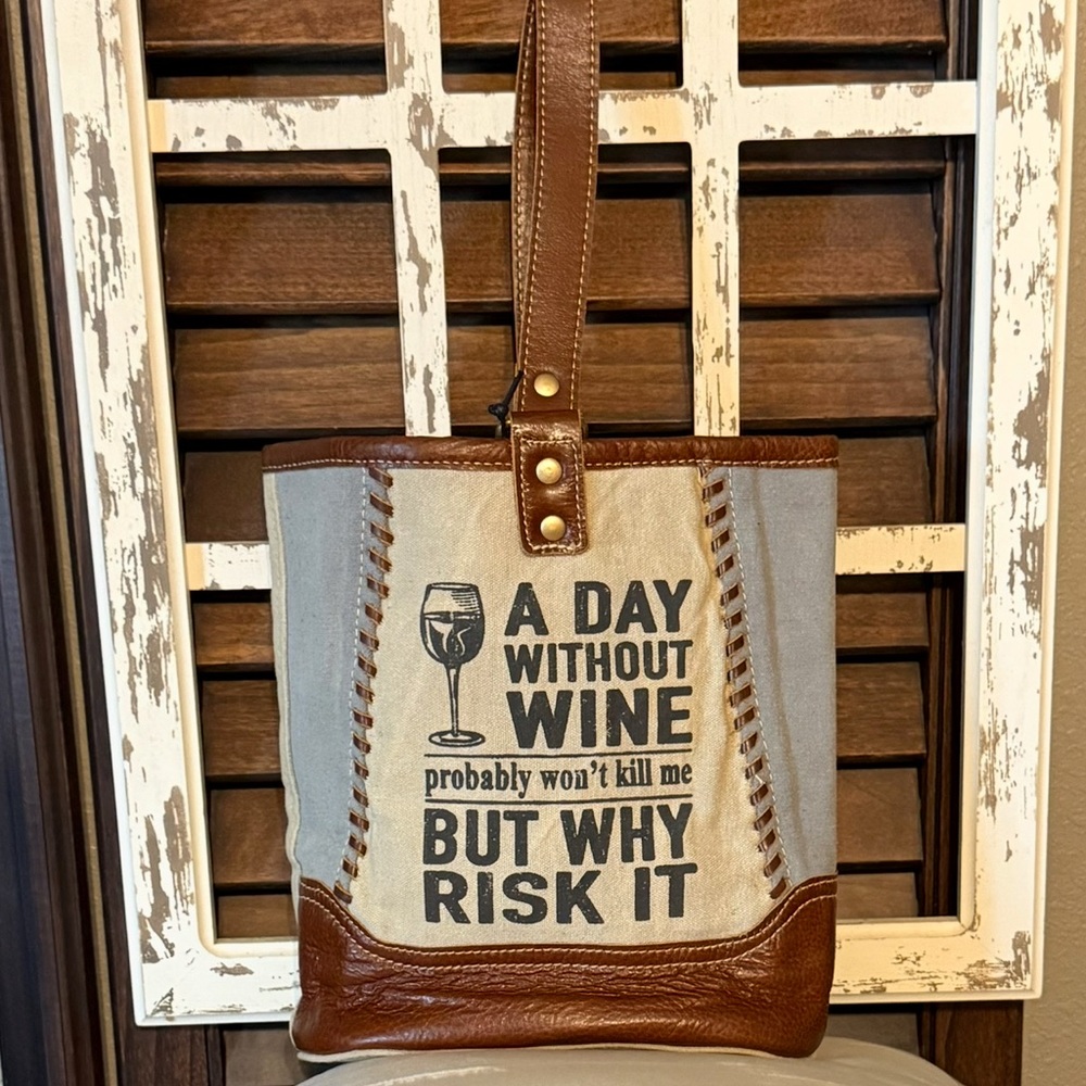 Myra Bag- Canvas and Leather Wine Carrier